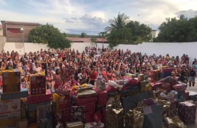 Prefeitura de Assuno do Piau realizou Festa em homenagem s Mes 