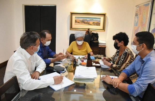 Regina Sousa decreta situao de emergncia em 41 municpios piauienses