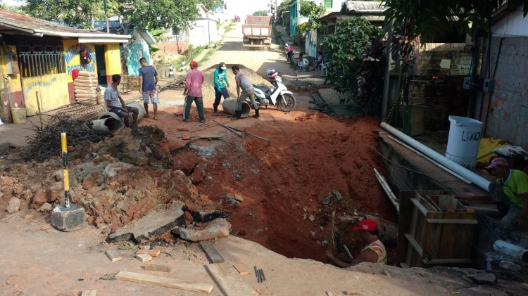 Prefeitura inicia obras urgentes na infraestrutura urbana