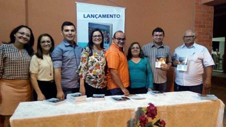 Lançamento do livro ‘Saberes e Fazeres Educativos de Buriti dos Montes