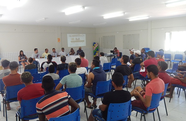 Prefeitura de Assunção do Piauí patrocina o maior campeonato municipal de Futebol 
